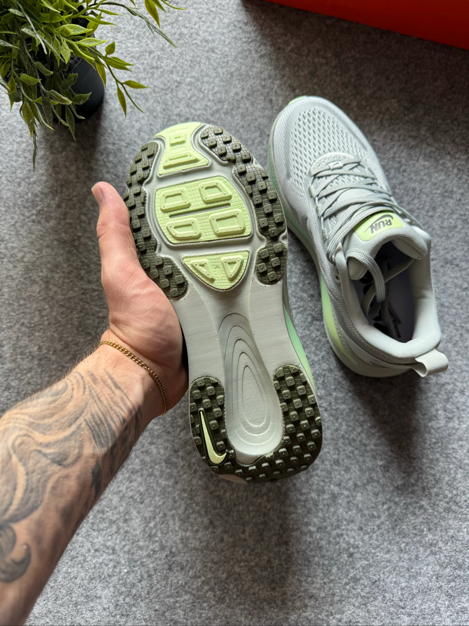 Nike Vomero 18 - 37,5 – photo 8